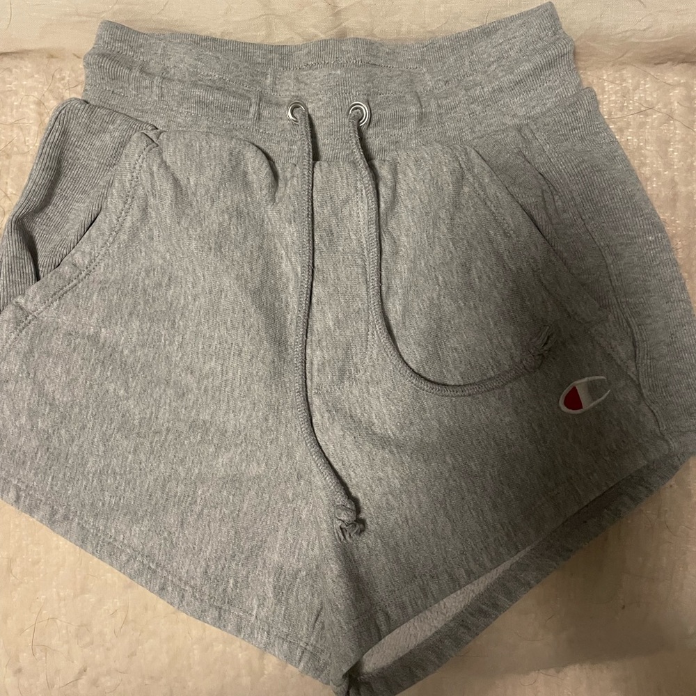 champion reverse weave sweatshorts